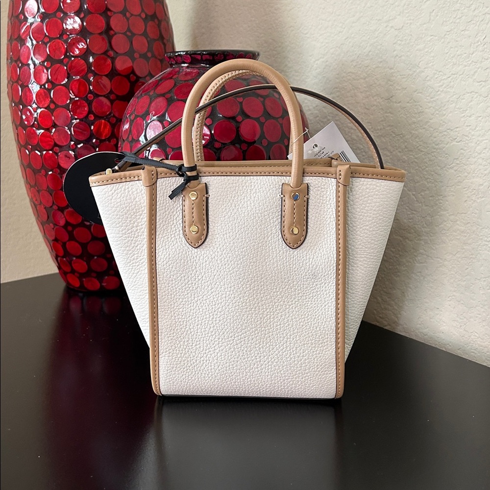 Kate Spade x Disney NWT Chip N Dale Mini Ella Tote Limited Edition - Picture 11 of 17